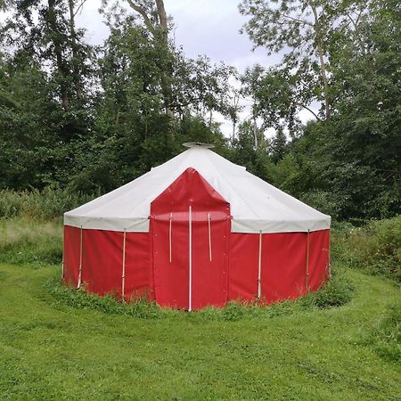 מלון Gutzkow Jurten Im Garten Eden Bub מראה חיצוני תמונה